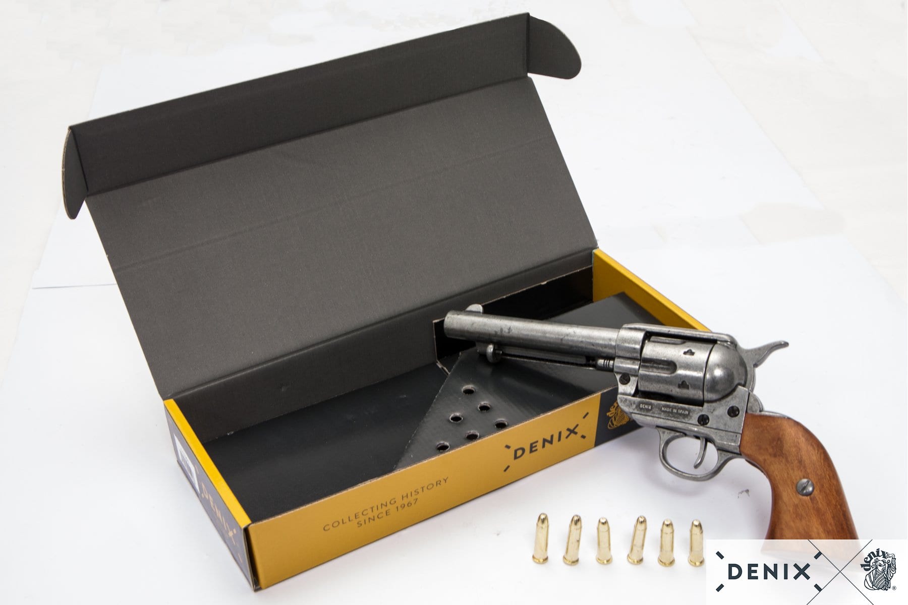 Frontier Gun Metal Finish 5.5" Replica Revolver Gift Box - Image 3