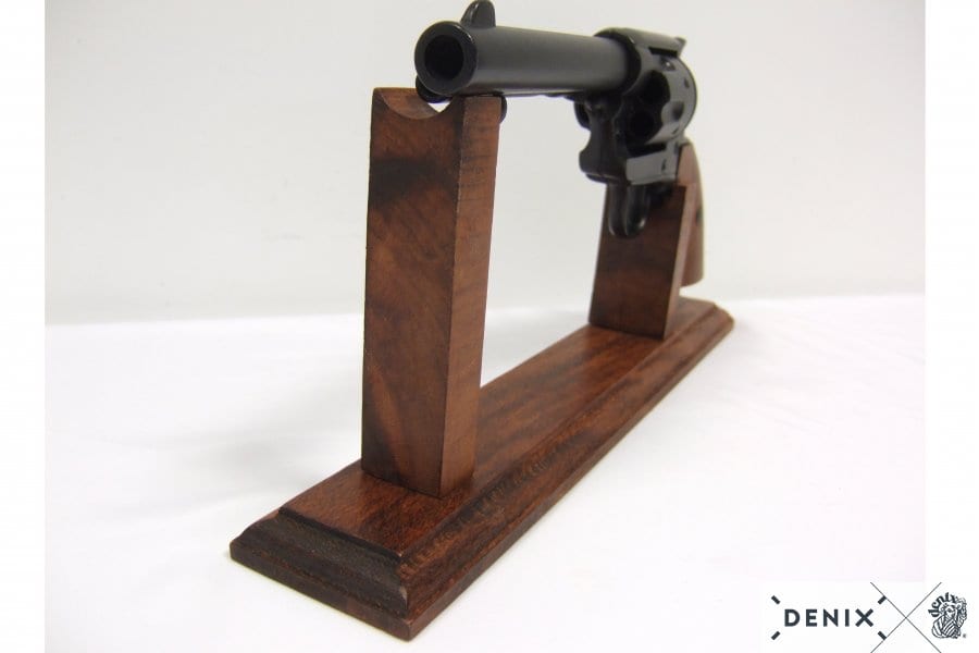 Frontier Black Finish 5.5″ Replica Revolver - Image 4