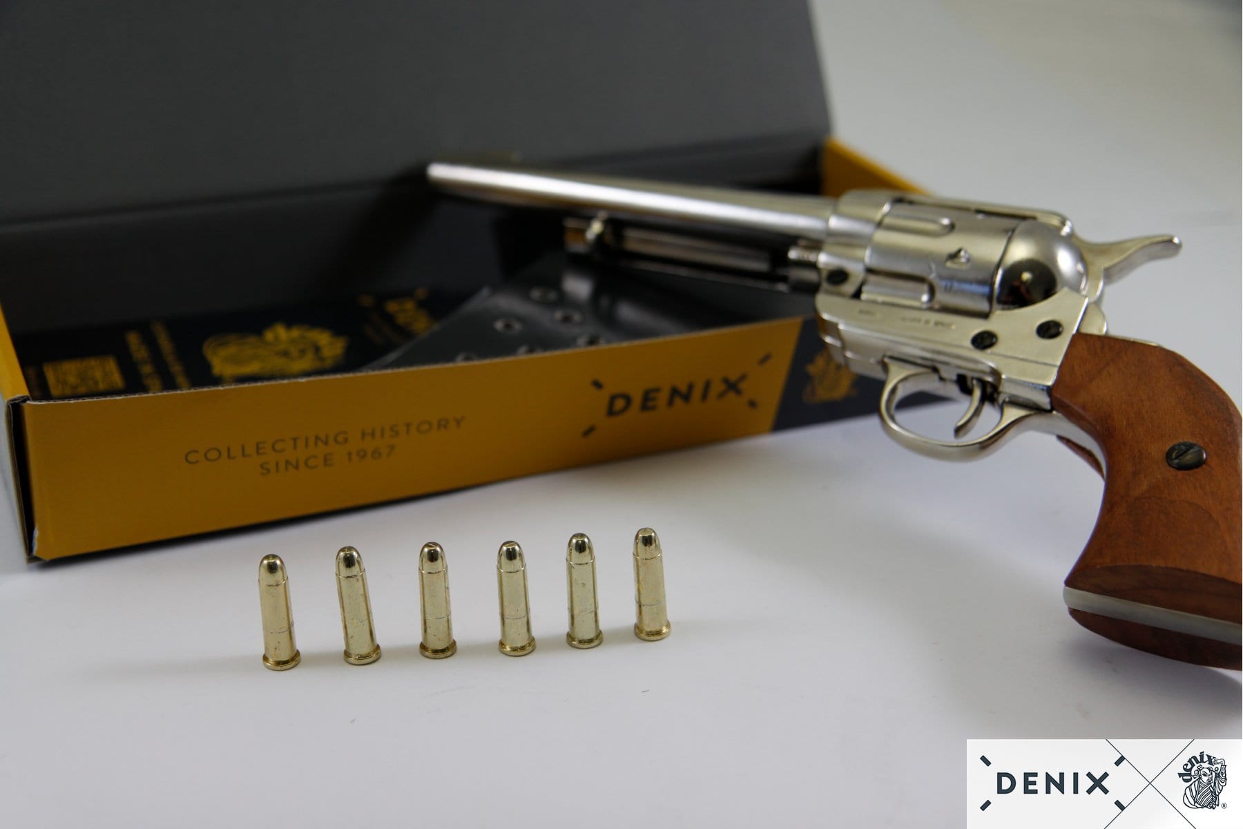 Cavalry Nickel Finish 7" Replica Revolver Gift Box - Image 10