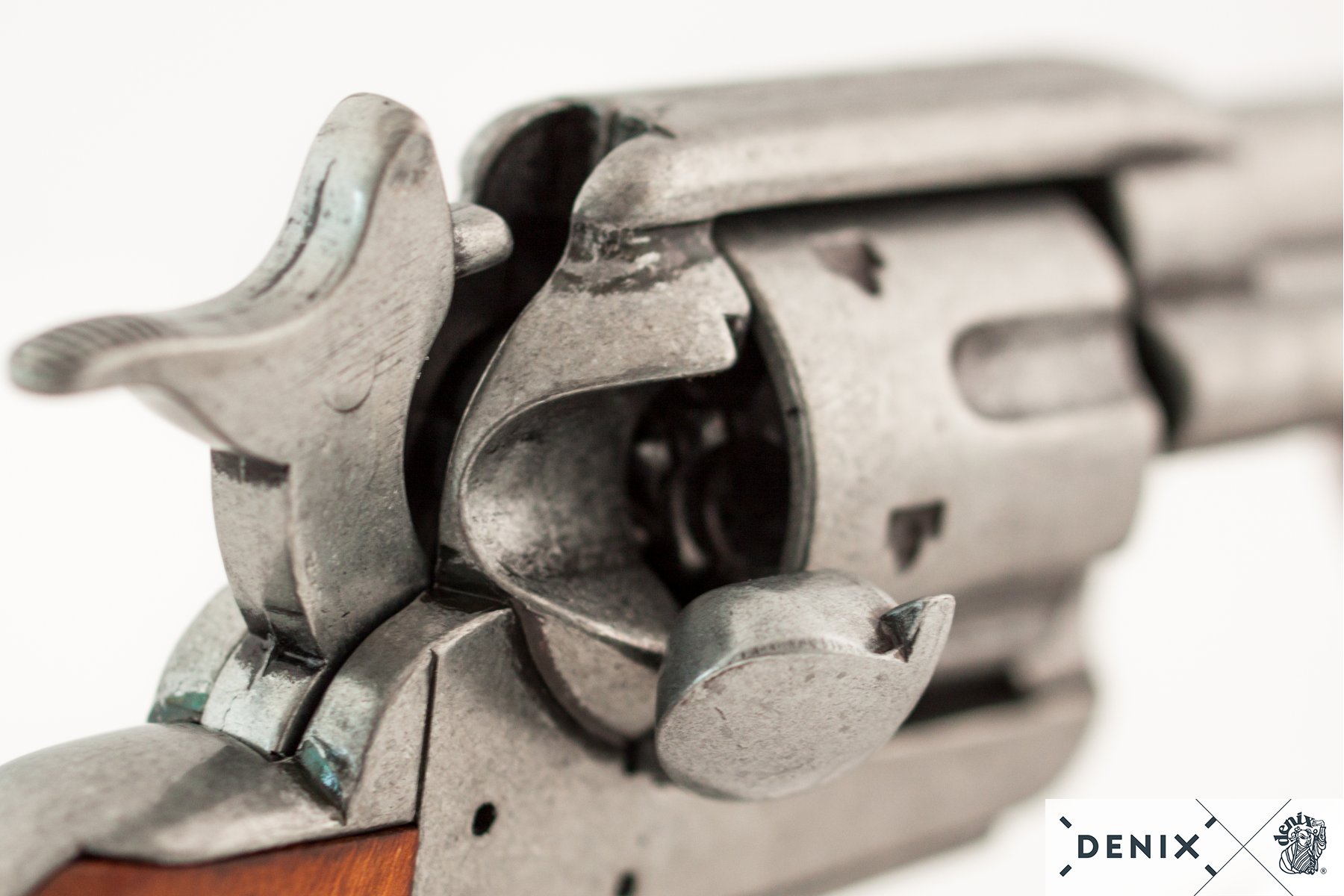 Frontier Gun Metal Finish 4.75" Replica Revolver - Image 5